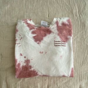 Summer Fridays crewneck